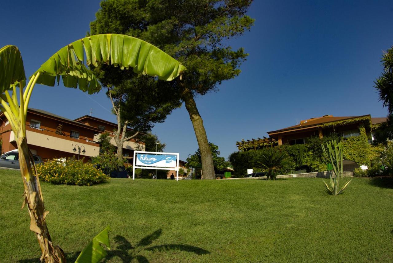 فندق كروتونيفي  Futura Club Casarossa المظهر الخارجي الصورة